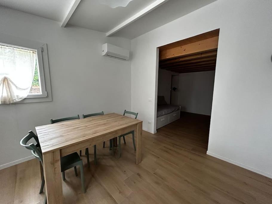 Casa Rielta, Tram E Parking Apartment Mestre Luaran gambar