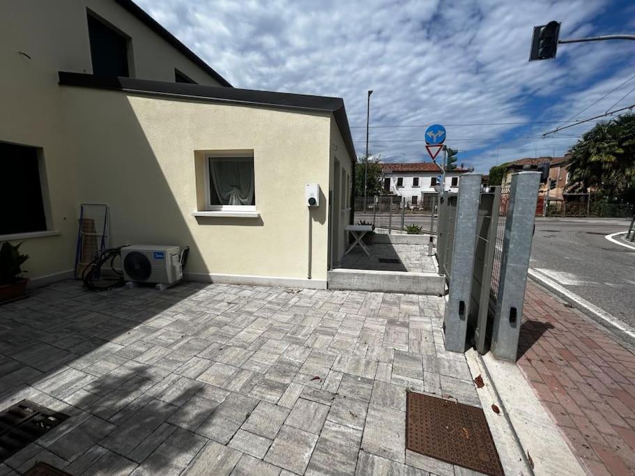 Casa Rielta, Tram E Parking Apartment Mestre Luaran gambar