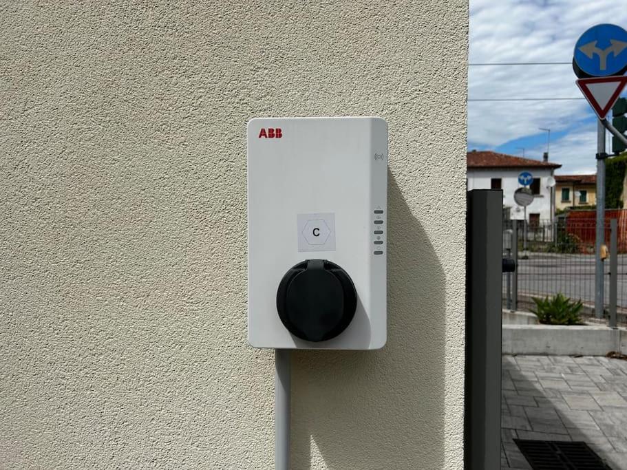 Casa Rielta, Tram E Parking Apartment Mestre Luaran gambar