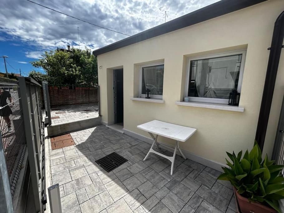 Casa Rielta, Tram E Parking Apartment Mestre Luaran gambar